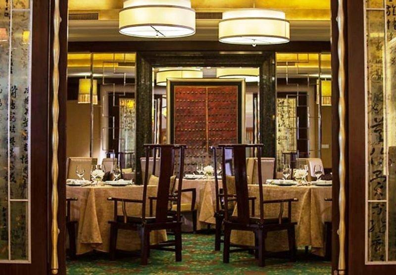 Renaissance Shanghai Pudong Hotel Restaurant photo