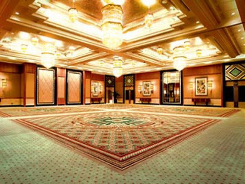 Renaissance Shanghai Pudong Hotel Interior photo